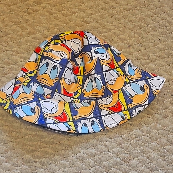 Disney Accessories Disney Donald Duck Bucket Hat Poshmark